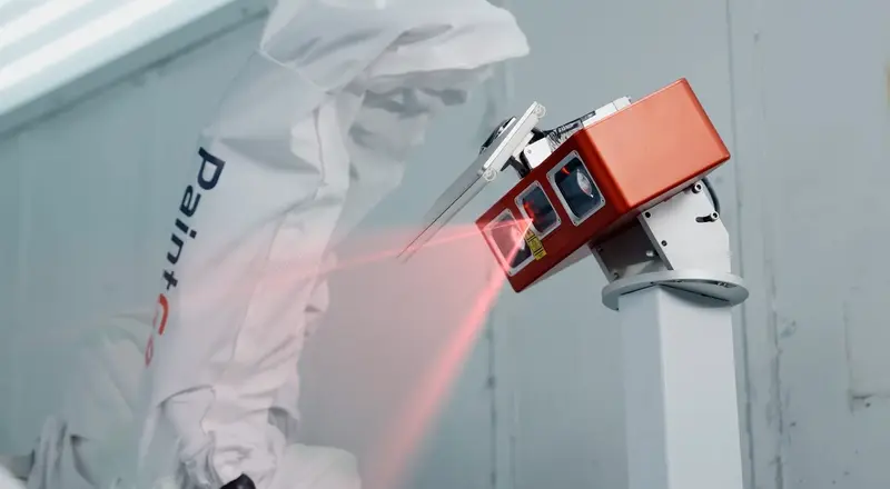 PaintGo-Lackierroboter mit KI-gestützer Arbeitsbereichserkennung